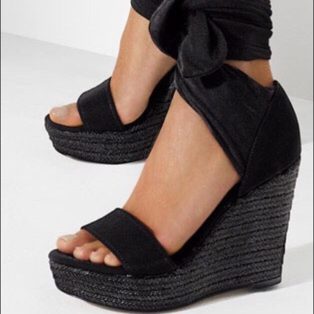Donald J Pliner Crepe Elastic Espadrille Wedges